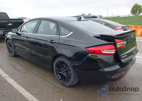2019 Ford Fusion Se z USA, uszkodzony, nr VIN 3FA6P0HD8KR250818